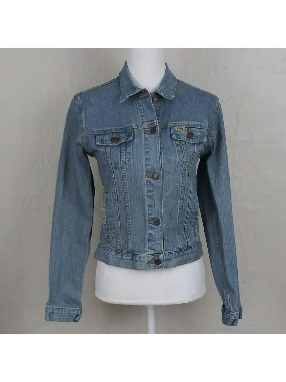 Levi's Strauss Signature Blue Medium Wash Long Sleeve Button Down Denim Jacket